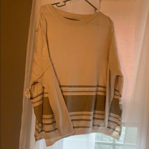 Flows bottomed sweater